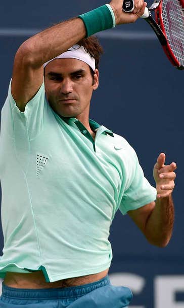 Federer advances at Rogers Cup, Sock to face Raonic